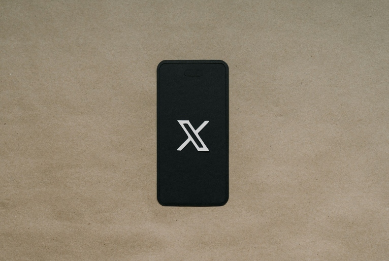 X, o antigo Twitter, apresenta instabilidade na manhã deste sábado (24)
