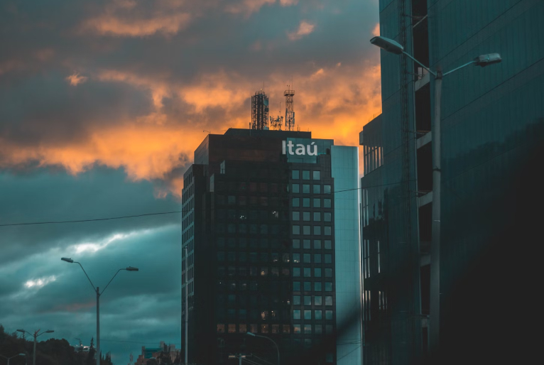 Vivo, Sadia e Itaú estão entre as marcas brasileiras mais valiosas em 2025; veja ranking 