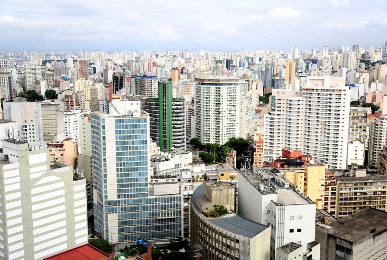 Veja o que abre e o que fecha durante o feriado de Corpus Christi em São Paulo