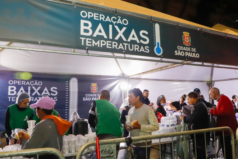 Prefeitura de SP antecipa abertura das tendas da Operação Baixas Temperaturas